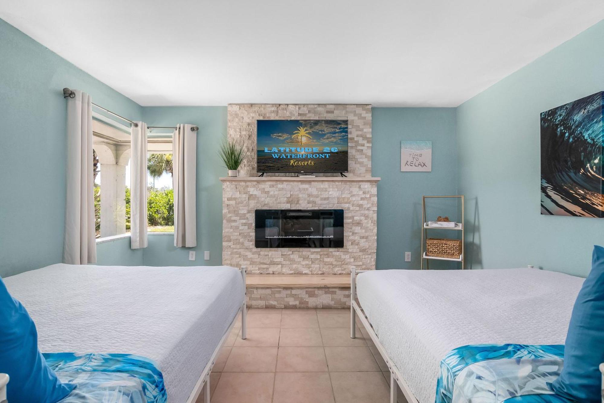 Latitude 26 Waterfront Boutique Resort - Fort Myers Beach Dış mekan fotoğraf