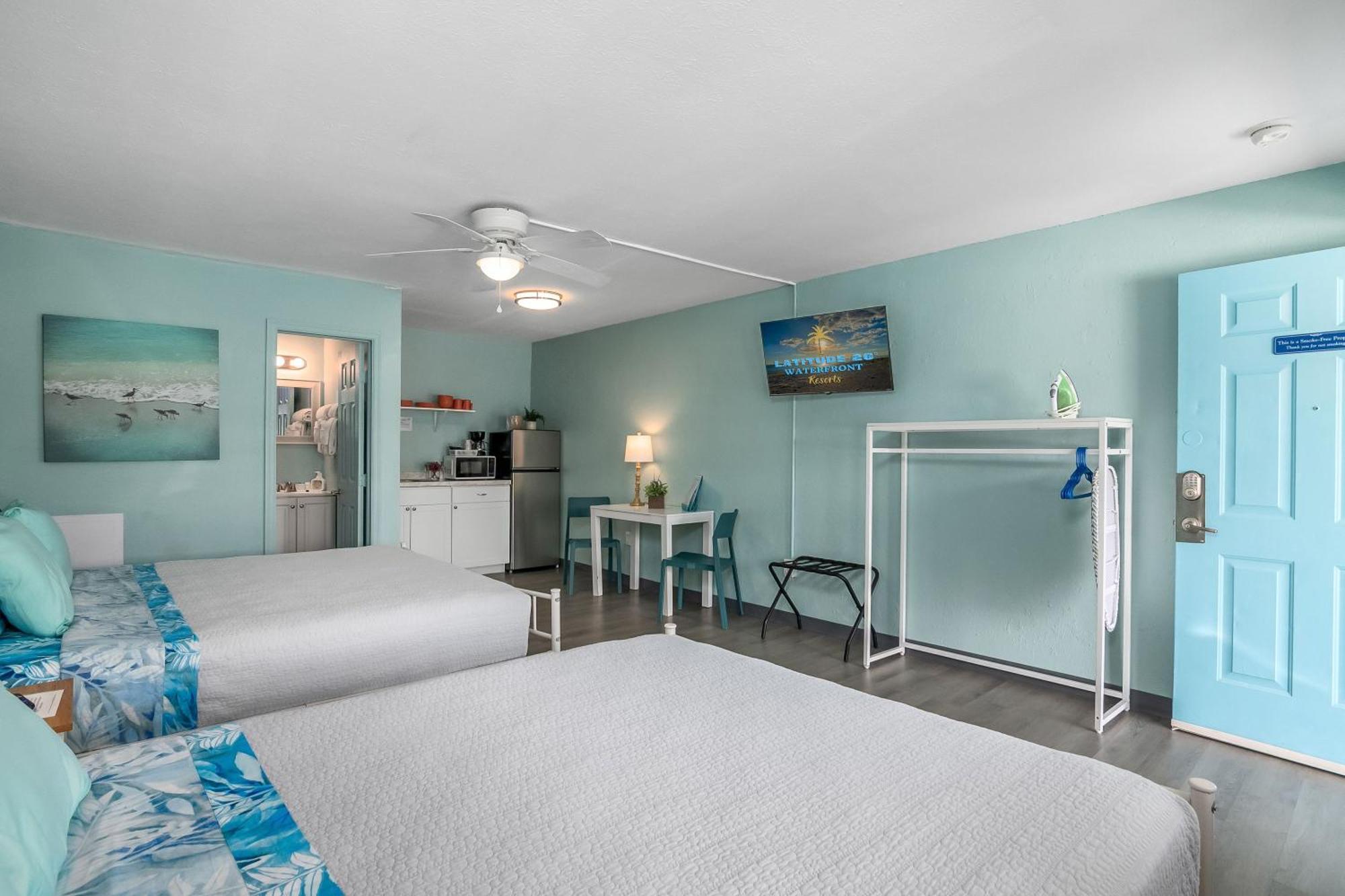 Latitude 26 Waterfront Boutique Resort - Fort Myers Beach Dış mekan fotoğraf