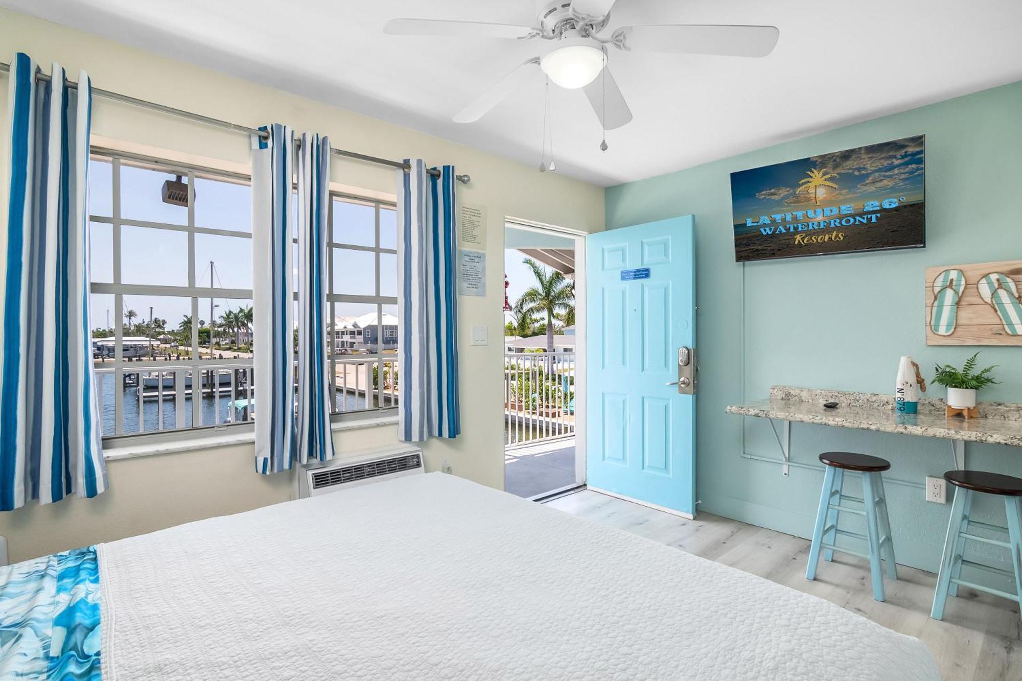 Latitude 26 Waterfront Boutique Resort - Fort Myers Beach Dış mekan fotoğraf