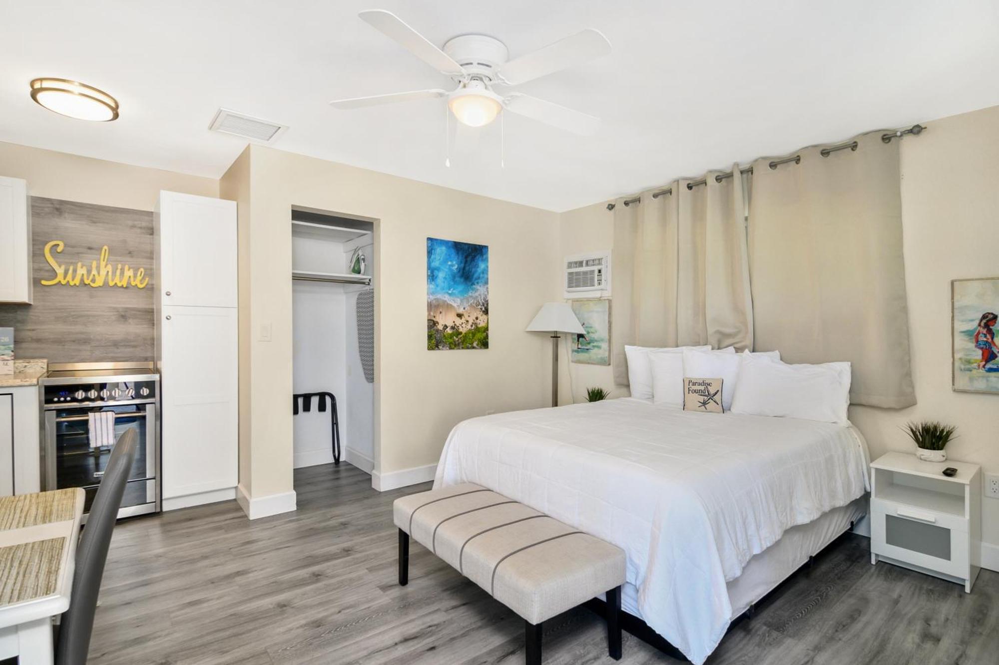 Latitude 26 Waterfront Boutique Resort - Fort Myers Beach Dış mekan fotoğraf